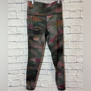 Athleta Salutation Stash Printed Tight, Small